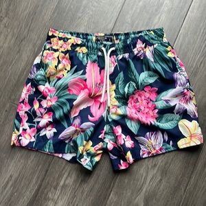 Mens Abercrombie & Fitch swim size S
